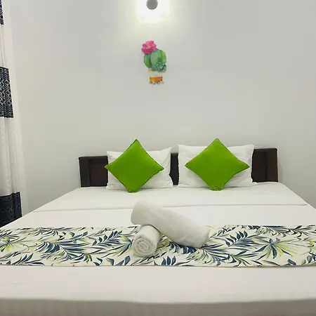 Udara Guest - Yala Safari Villa Exterior photo